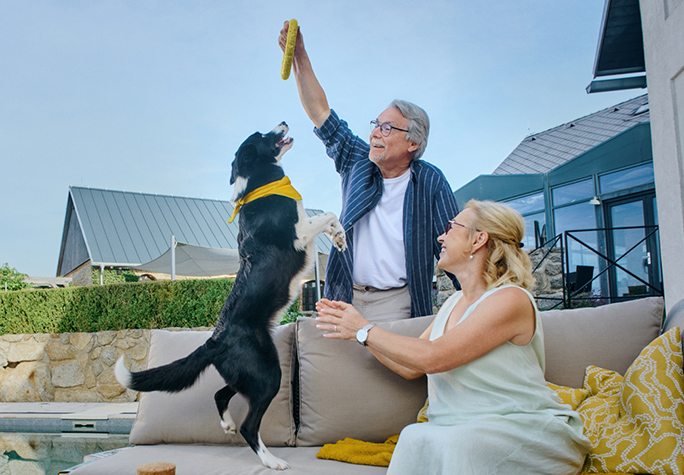 Kiemelt tartalom, Start a recurring investment in the myRaiffeisen mobile app with HUF 10,000 per month and receive a cashback up to HUF 60,000 to your new Raiffeisen bank account.